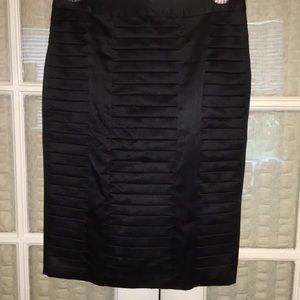 Worthington black pencil skirt size 8